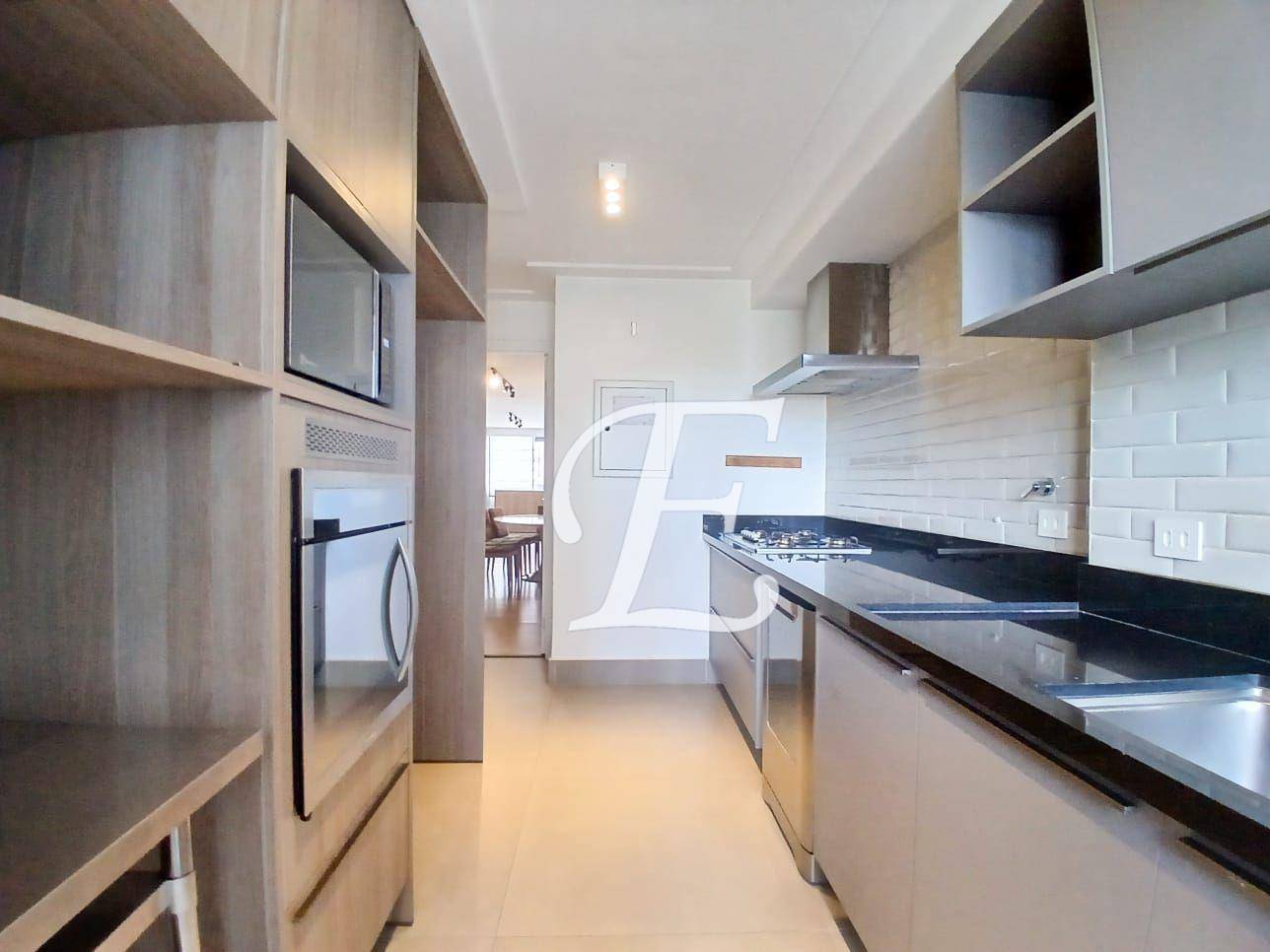 Apartamento à venda com 3 quartos, 141m² - Foto 21