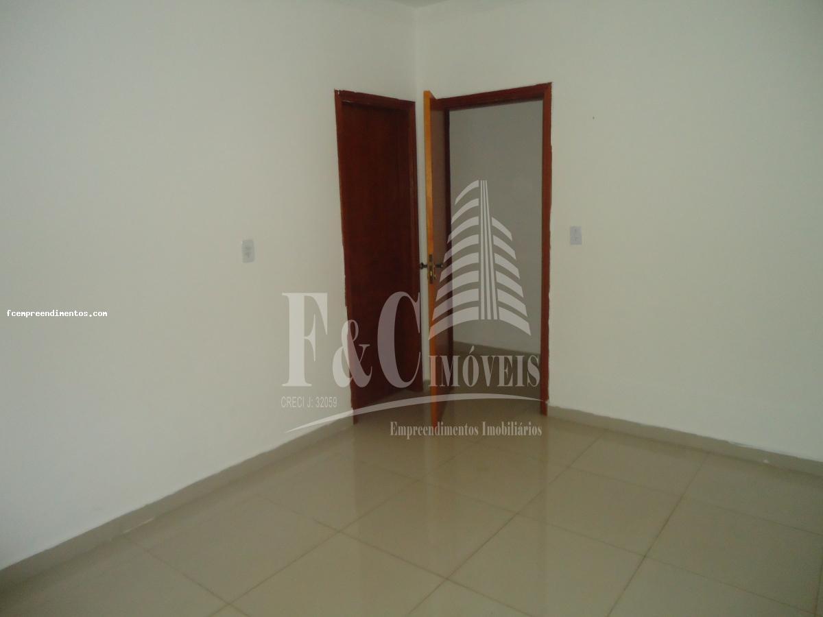 Casa à venda com 2 quartos, 140m² - Foto 17