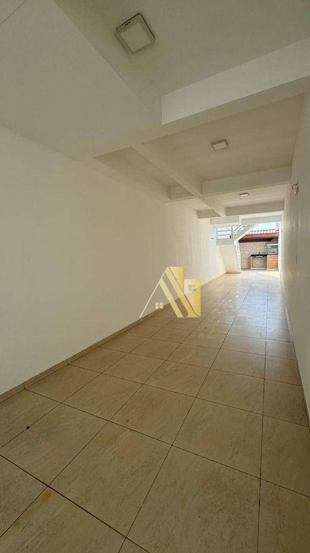 Sobrado à venda com 3 quartos, 181m² - Foto 3