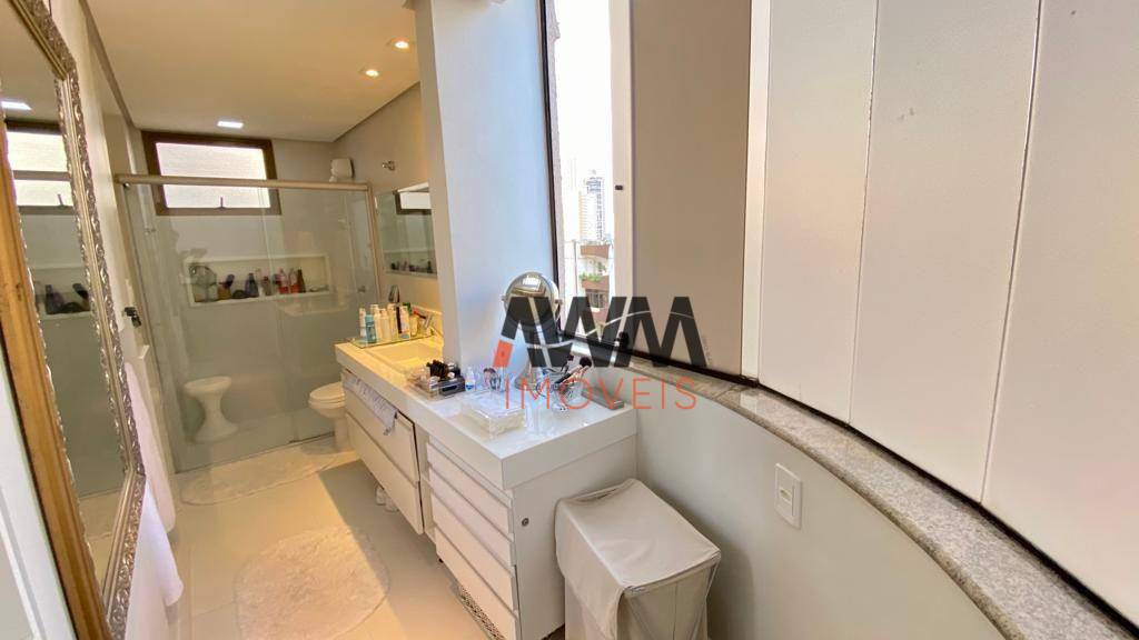 Apartamento à venda com 3 quartos, 172m² - Foto 22