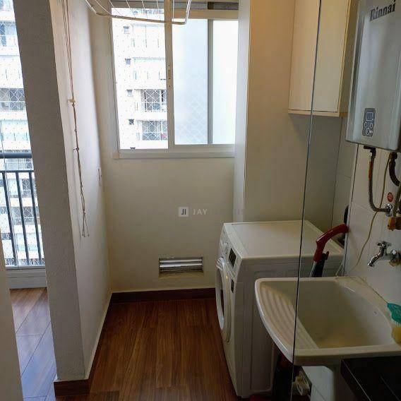 Apartamento à venda com 2 quartos, 60m² - Foto 20