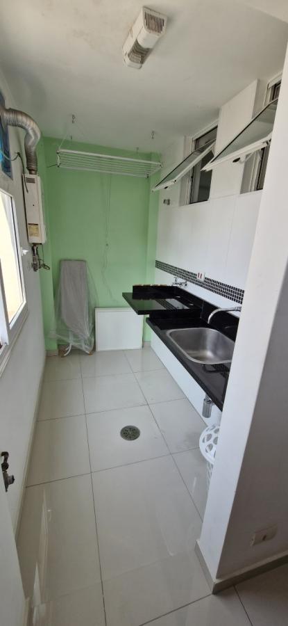 Apartamento para alugar com 2 quartos, 79m² - Foto 13