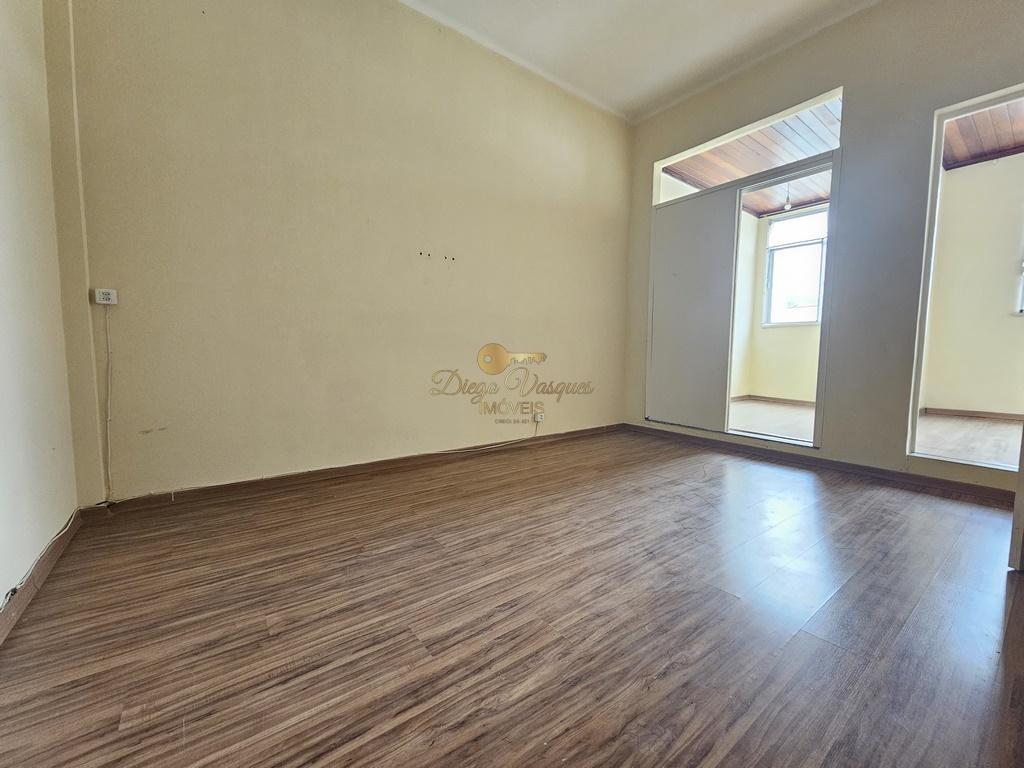 Apartamento à venda com 1 quarto, 33m² - Foto 2