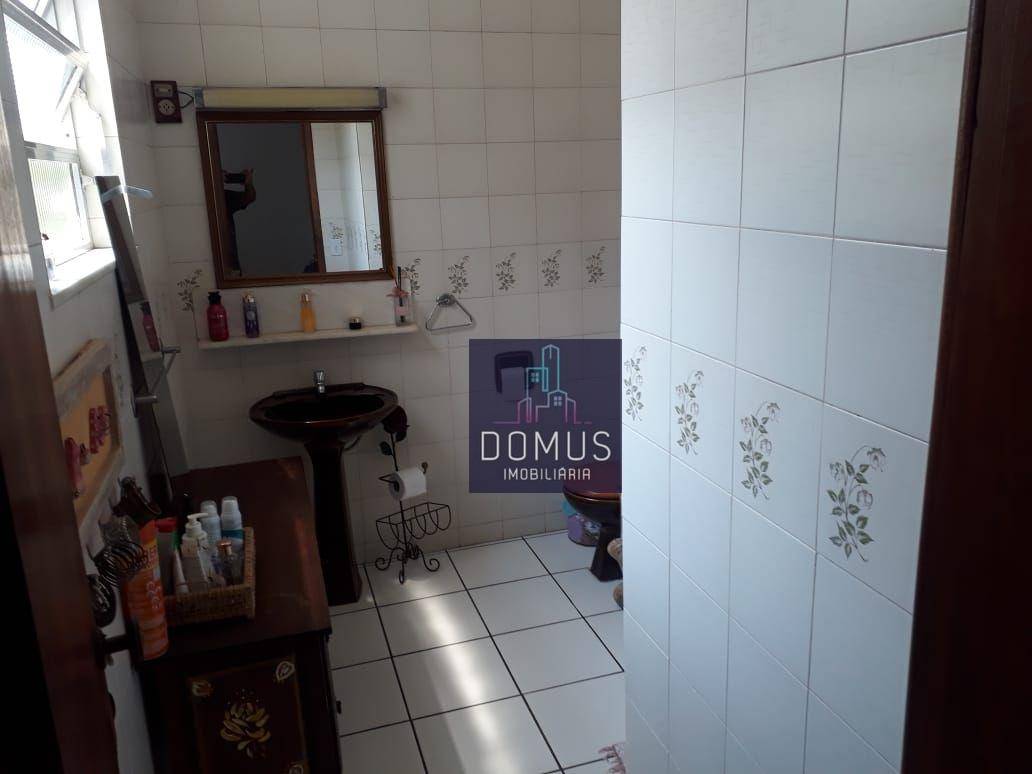 Casa à venda com 3 quartos, 141m² - Foto 11