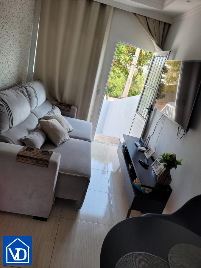 Casa à venda com 2 quartos, 49m² - Foto 3