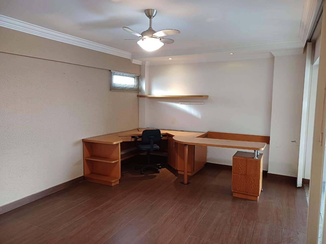 Apartamento à venda com 3 quartos, 230m² - Foto 17