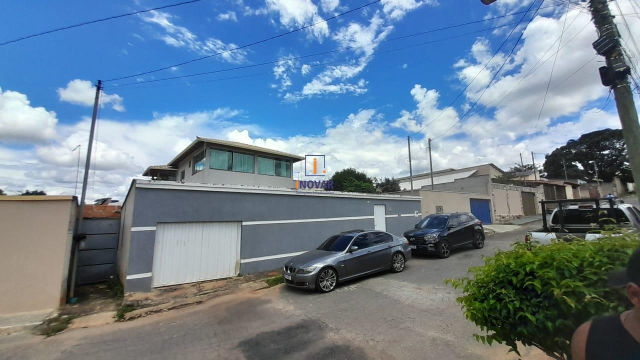 Casa à venda com 4 quartos, 360m² - Foto 3