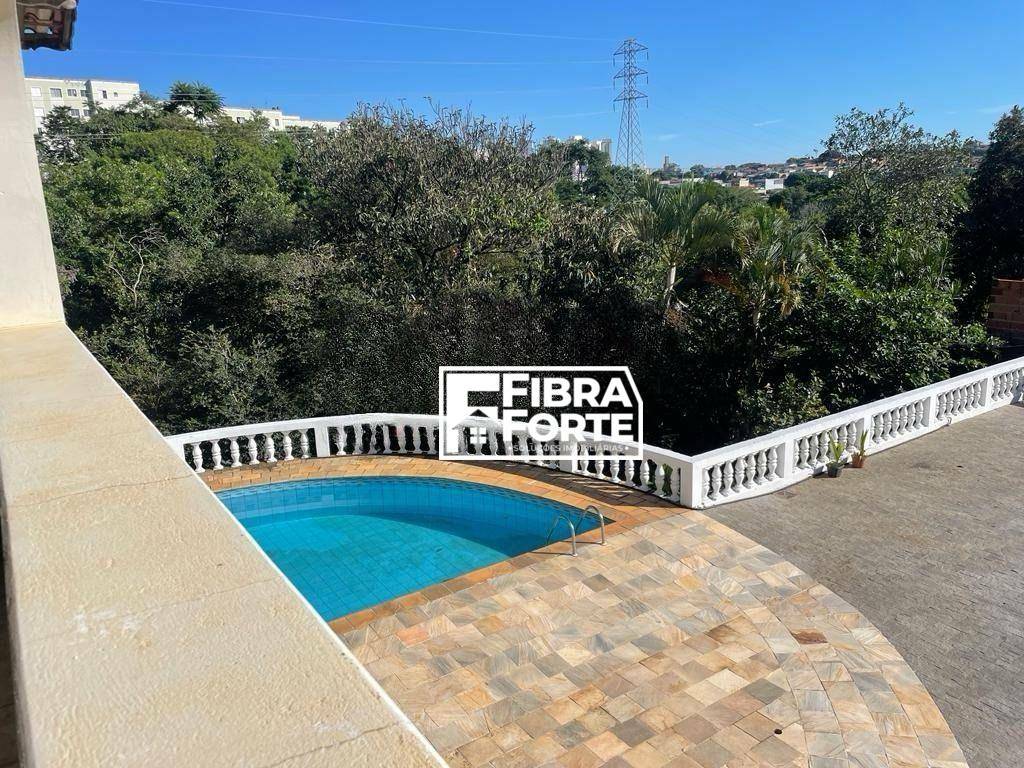 Casa à venda com 3 quartos, 274m² - Foto 32