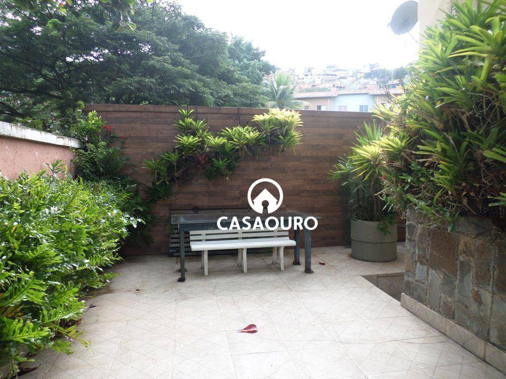 Casa, 4 quartos, 300 m² - Foto 2