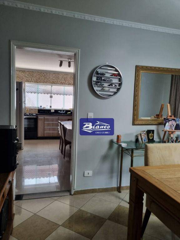 Sobrado à venda e aluguel com 3 quartos, 380m² - Foto 48