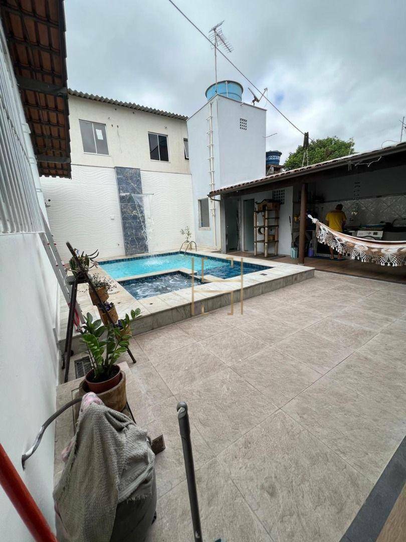 Casa à venda com 3 quartos, 184m² - Foto 20