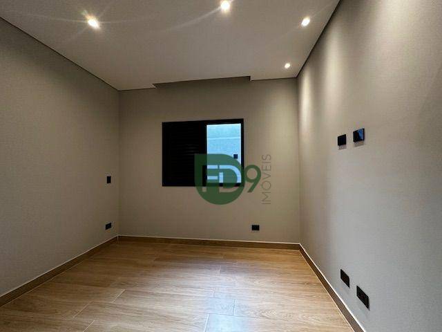 Casa à venda com 3 quartos, 193m² - Foto 22