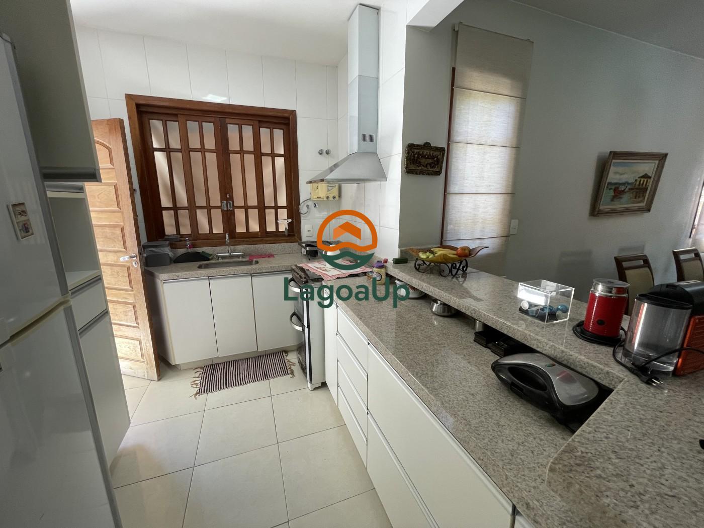 Casa de Condomínio à venda com 5 quartos, 278m² - Foto 12