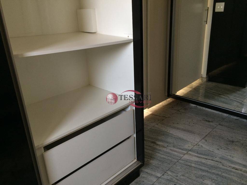 Apartamento à venda com 4 quartos, 330m² - Foto 19