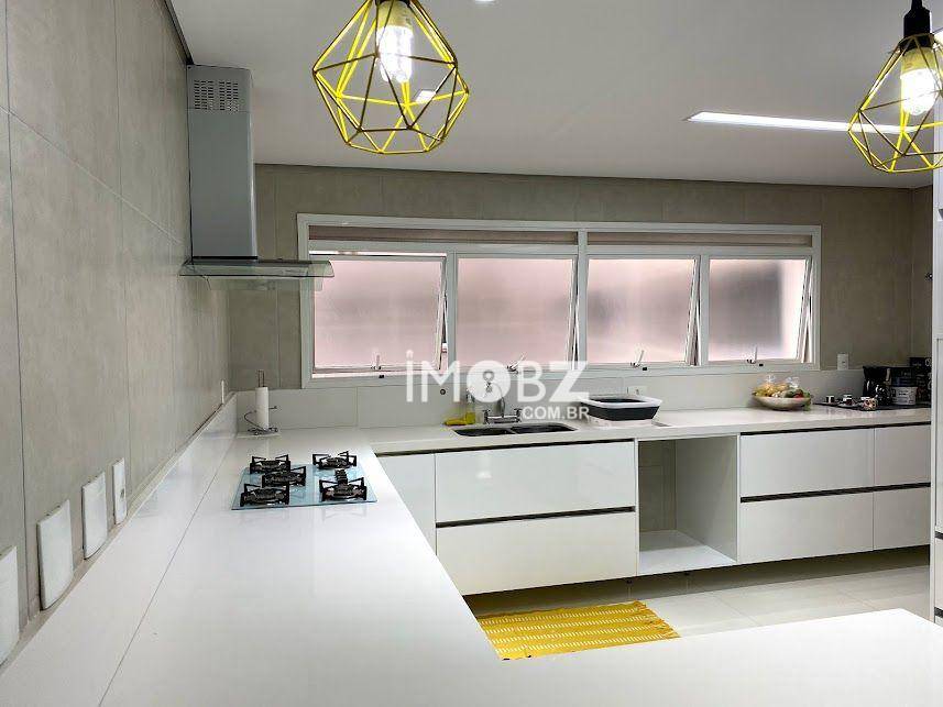 Apartamento à venda com 4 quartos, 238m² - Foto 6