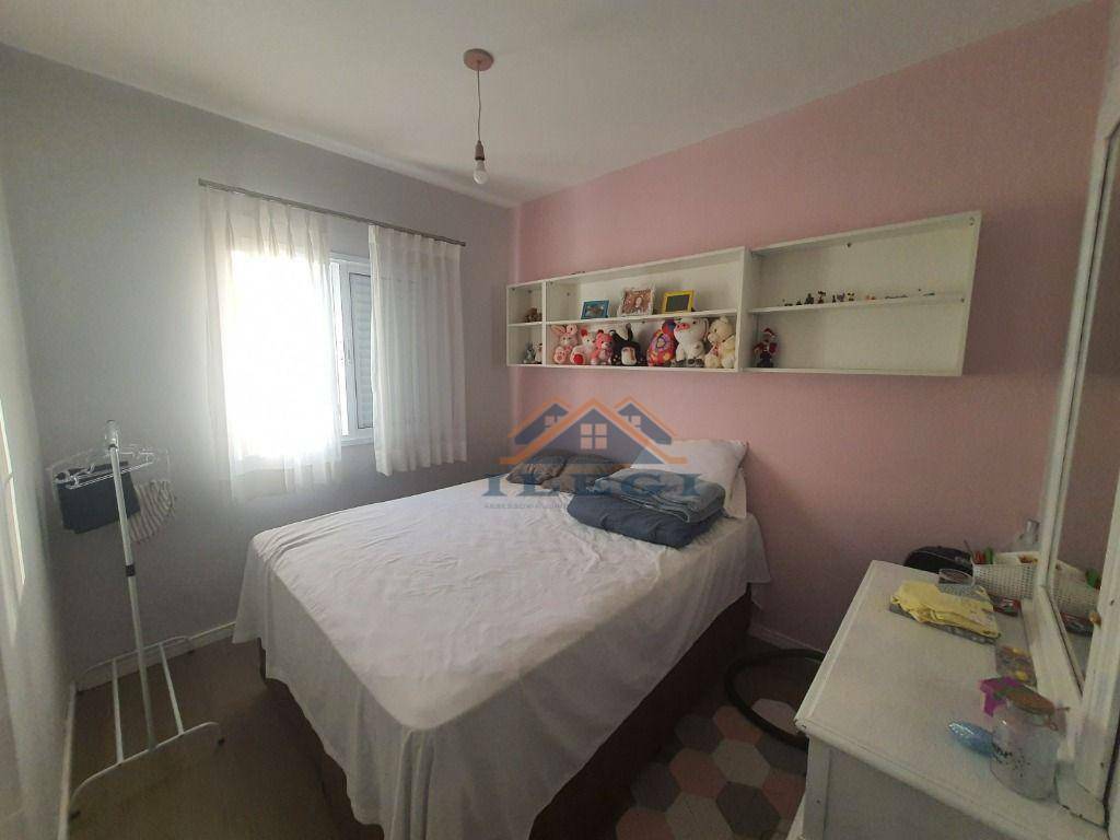 Apartamento para alugar com 2 quartos, 74m² - Foto 3