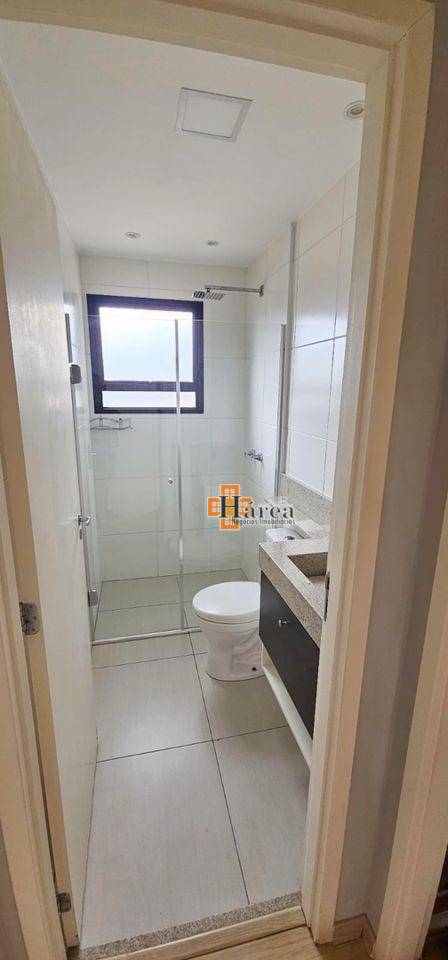 Apartamento à venda com 2 quartos, 55m² - Foto 15