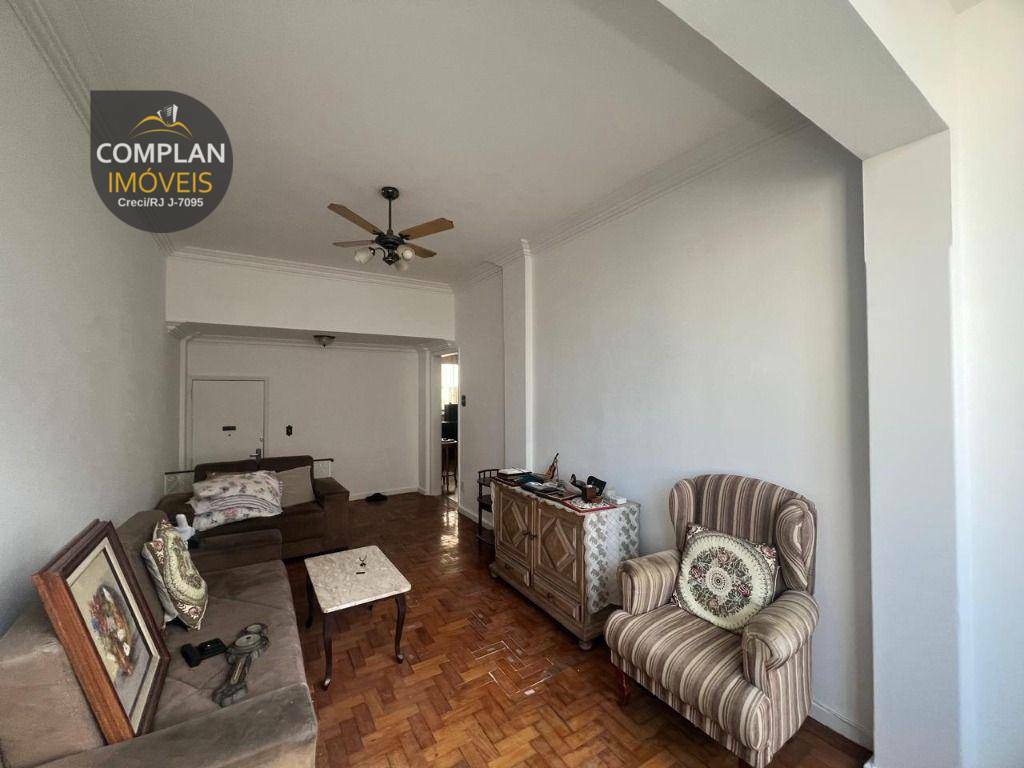 Apartamento à venda com 3 quartos, 109m² - Foto 3