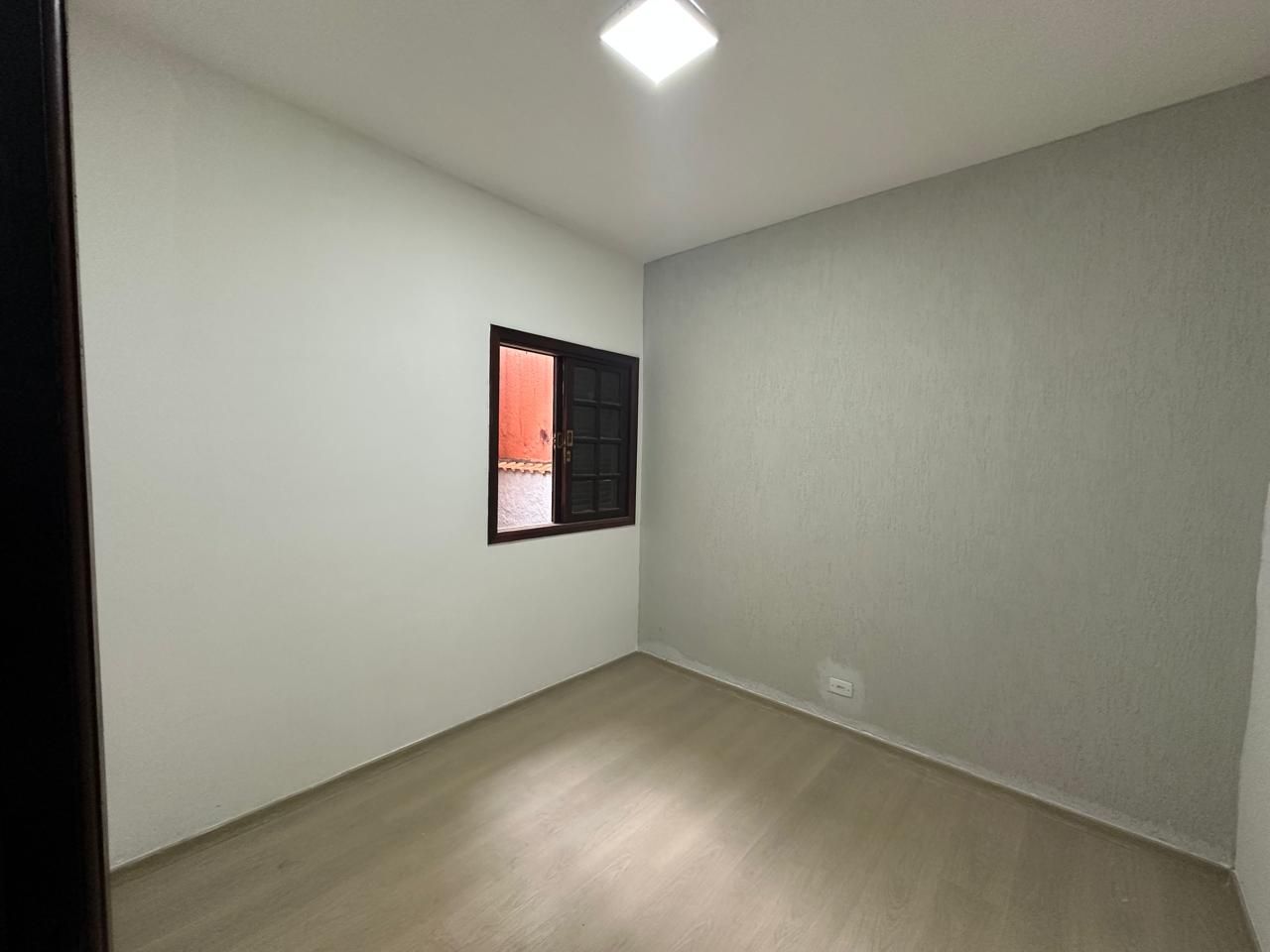 Casa à venda com 3 quartos, 128m² - Foto 12