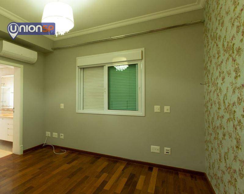 Apartamento à venda com 4 quartos, 218m² - Foto 11