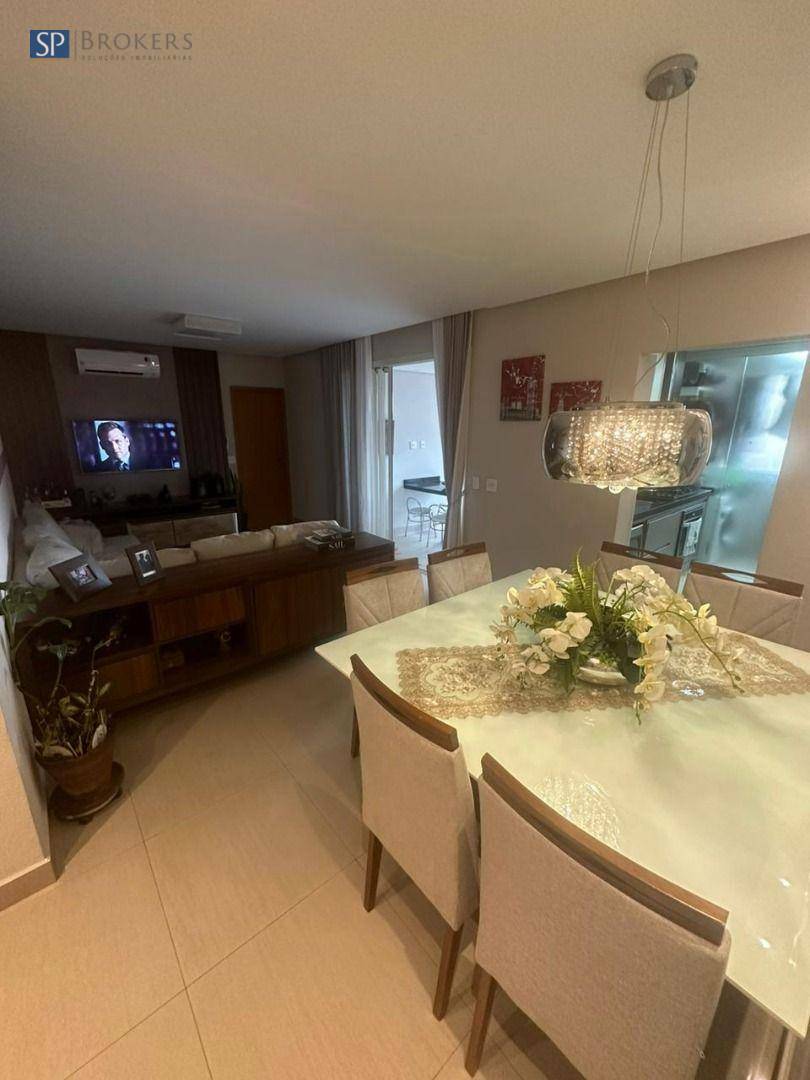 Apartamento à venda com 2 quartos, 82m² - Foto 1