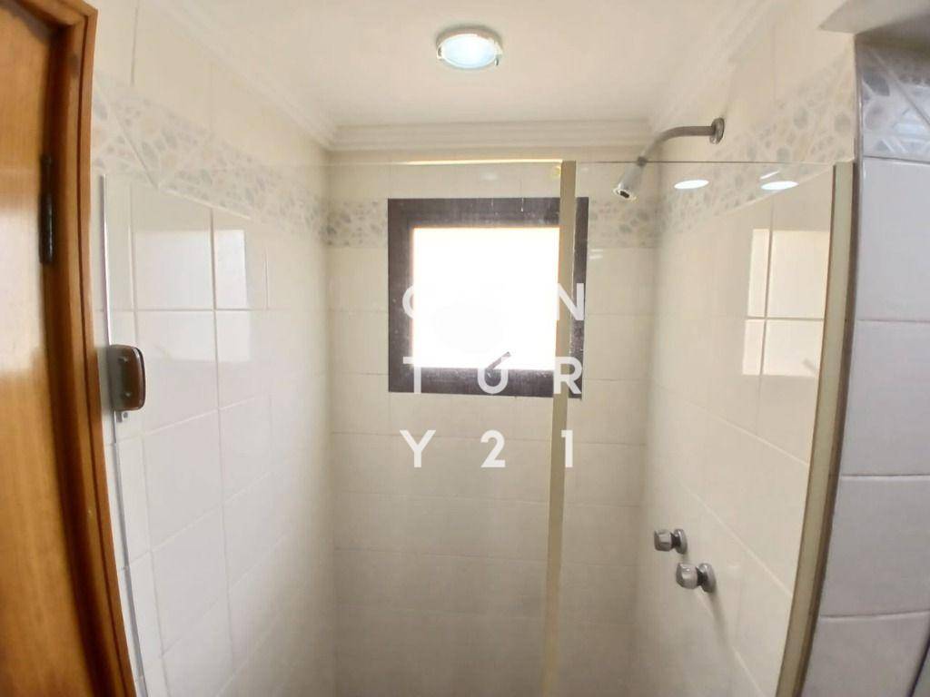 Apartamento para alugar com 3 quartos, 119m² - Foto 34