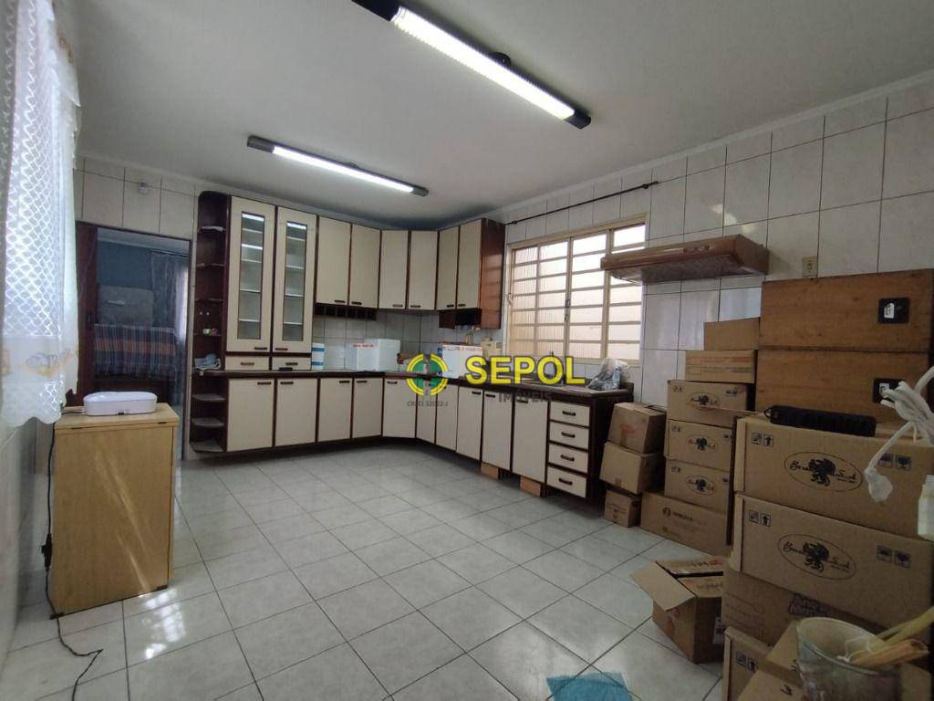 Sobrado à venda com 6 quartos, 250m² - Foto 28