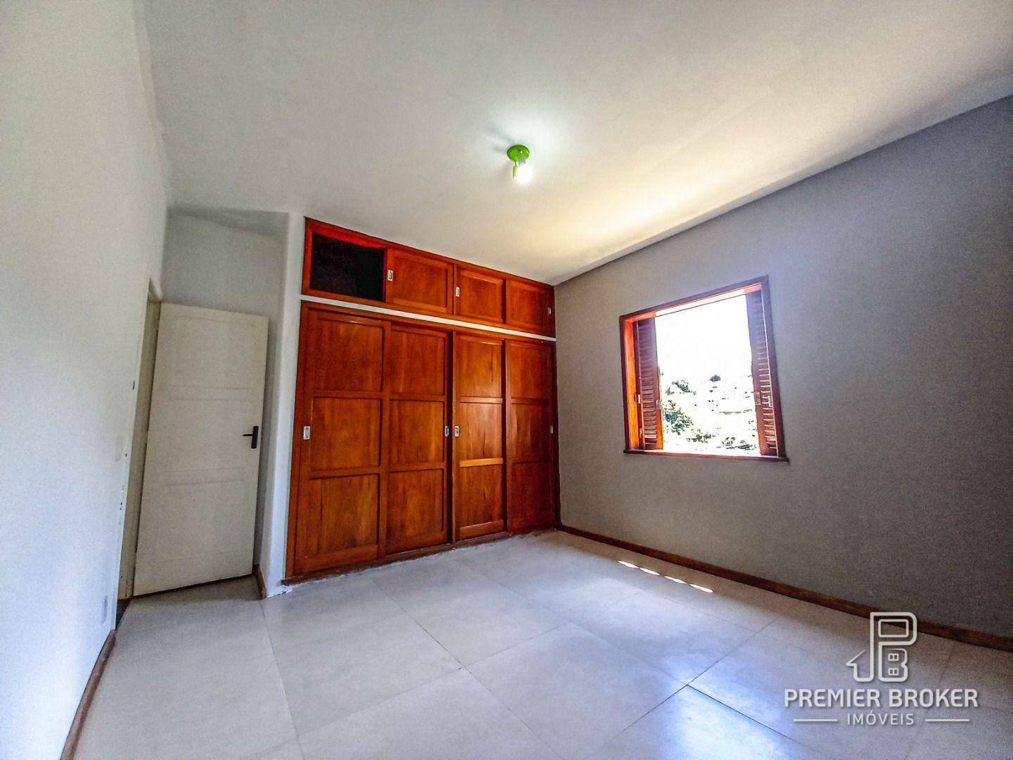 Casa à venda com 3 quartos, 100m² - Foto 9