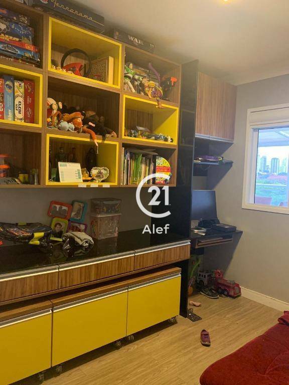 Apartamento à venda com 4 quartos, 170m² - Foto 11