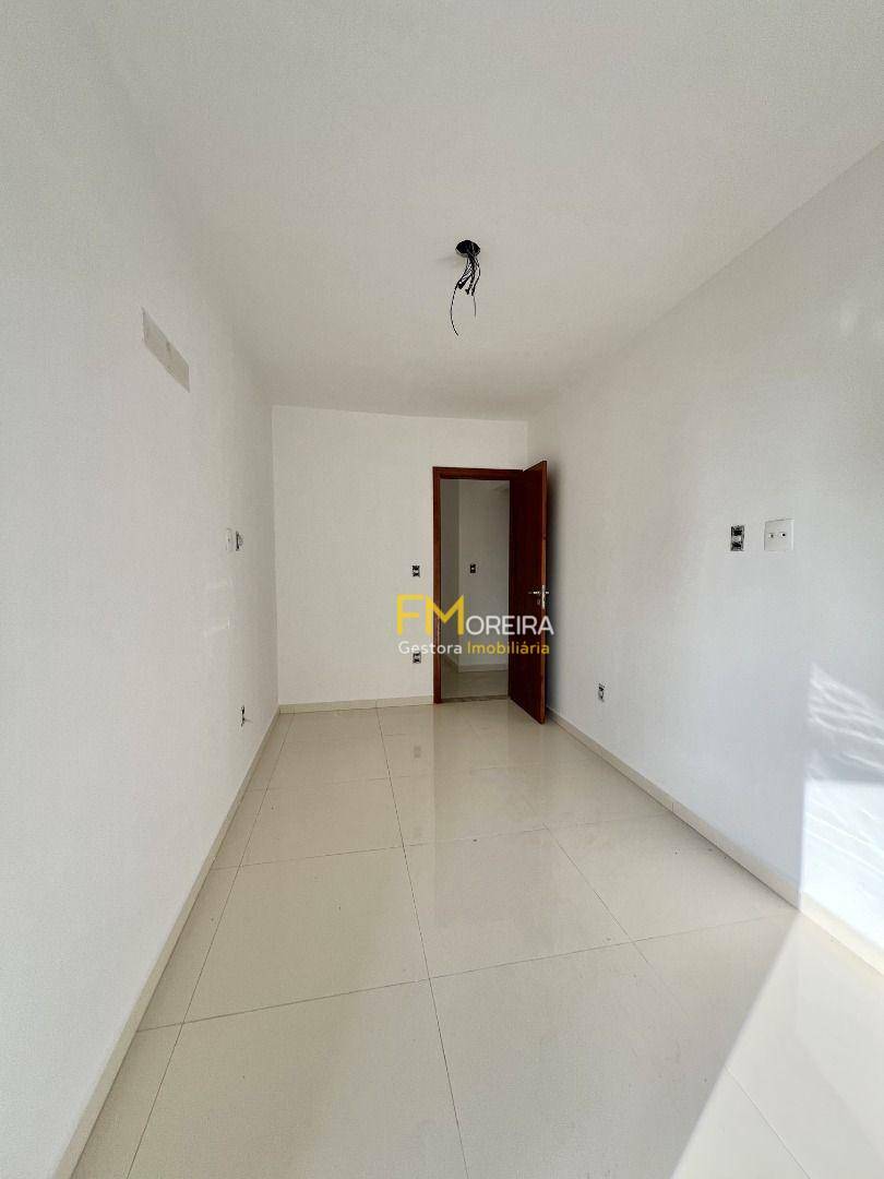 Apartamento à venda com 3 quartos, 144m² - Foto 13