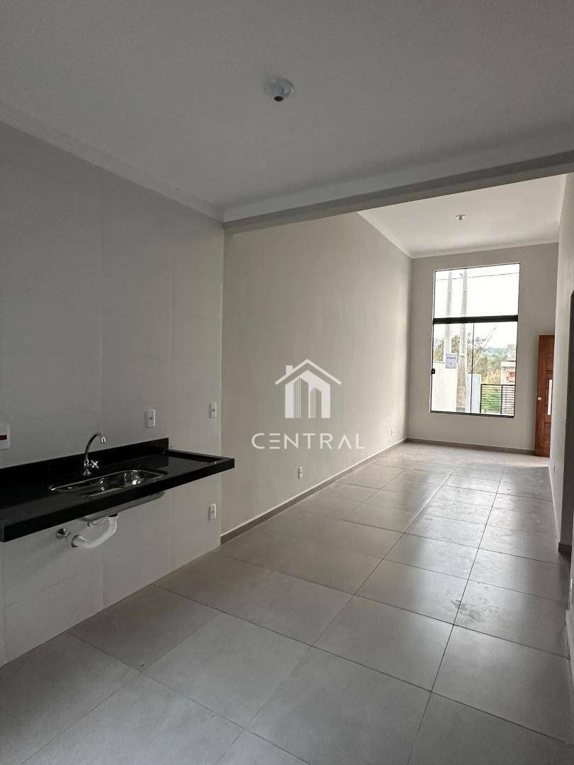 Casa à venda com 3 quartos, 68m² - Foto 10