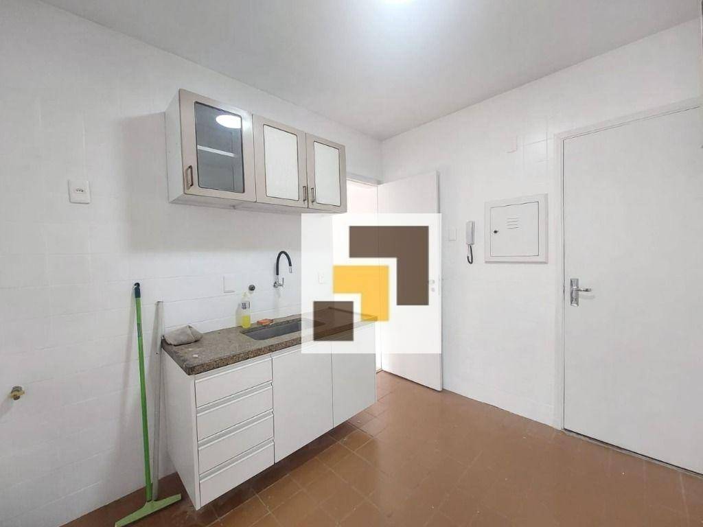 Apartamento para alugar com 3 quartos, 80m² - Foto 7