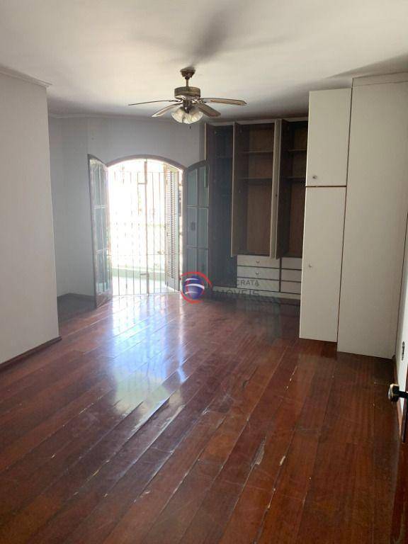 Sobrado à venda com 4 quartos, 232m² - Foto 12