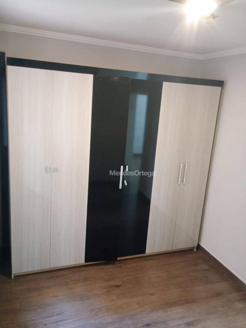 Apartamento para alugar com 2 quartos, 49m² - Foto 11