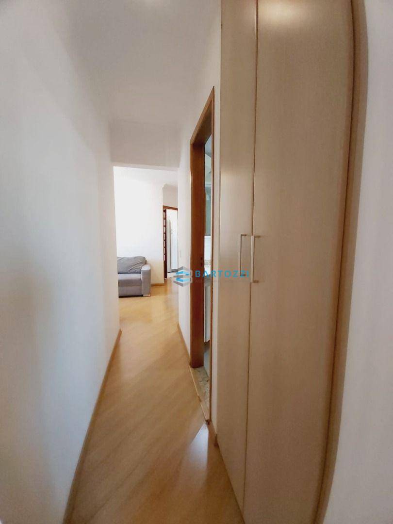 Apartamento à venda com 3 quartos, 60m² - Foto 18