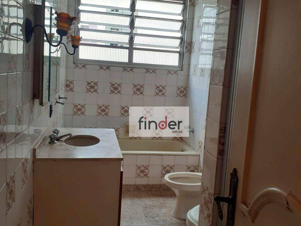 Apartamento à venda com 3 quartos, 227m² - Foto 15