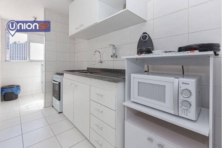 Apartamento à venda com 1 quarto, 40m² - Foto 7