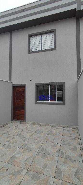 Sobrado à venda com 2 quartos, 64m² - Foto 17