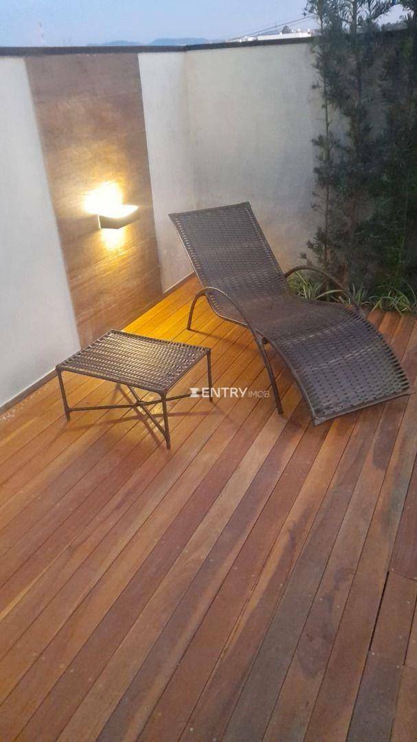 Casa de Condomínio à venda com 4 quartos, 239m² - Foto 14