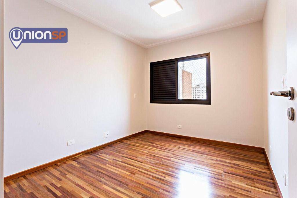 Apartamento à venda com 4 quartos, 210m² - Foto 7