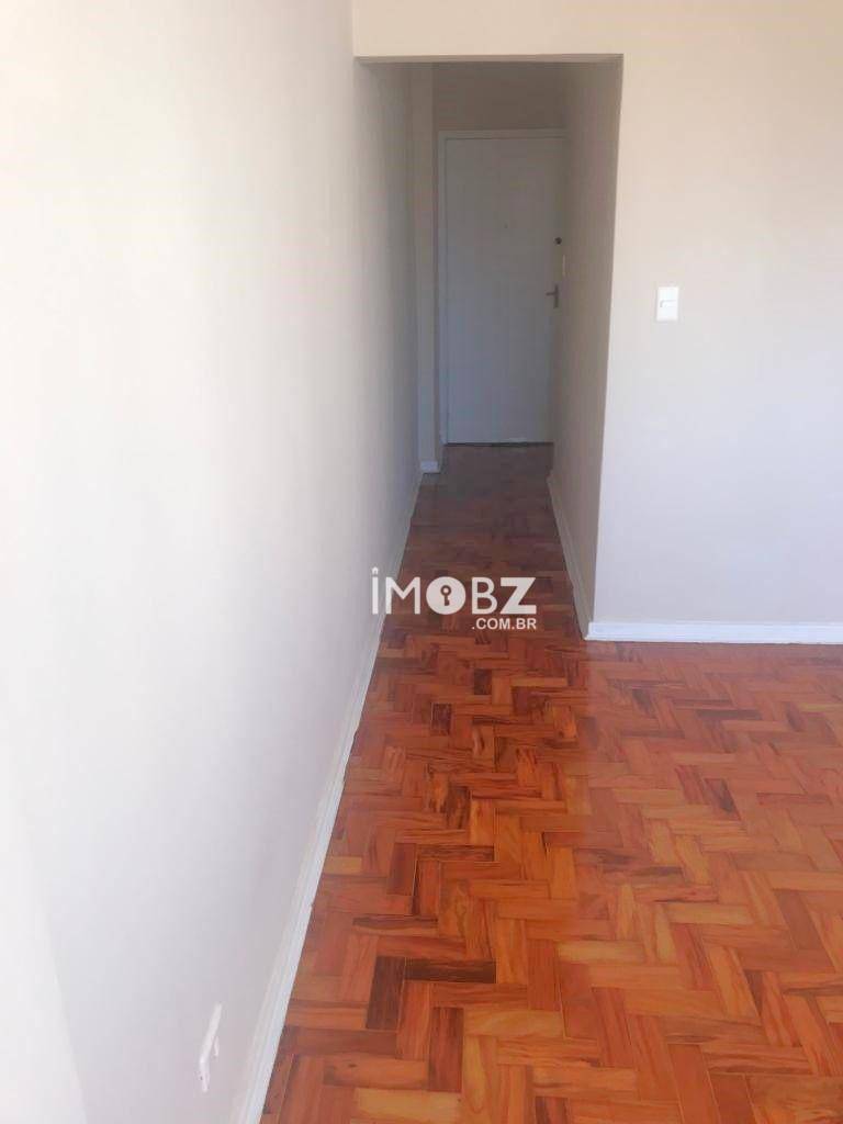 Apartamento à venda com 3 quartos, 75m² - Foto 14