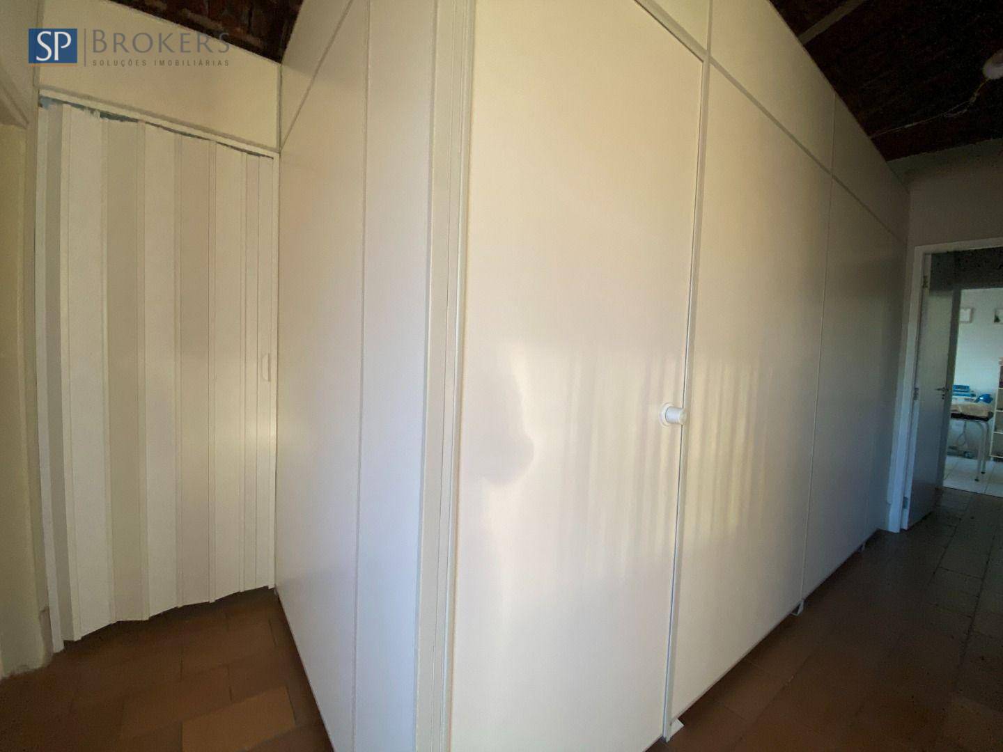 Casa à venda com 3 quartos, 200m² - Foto 30