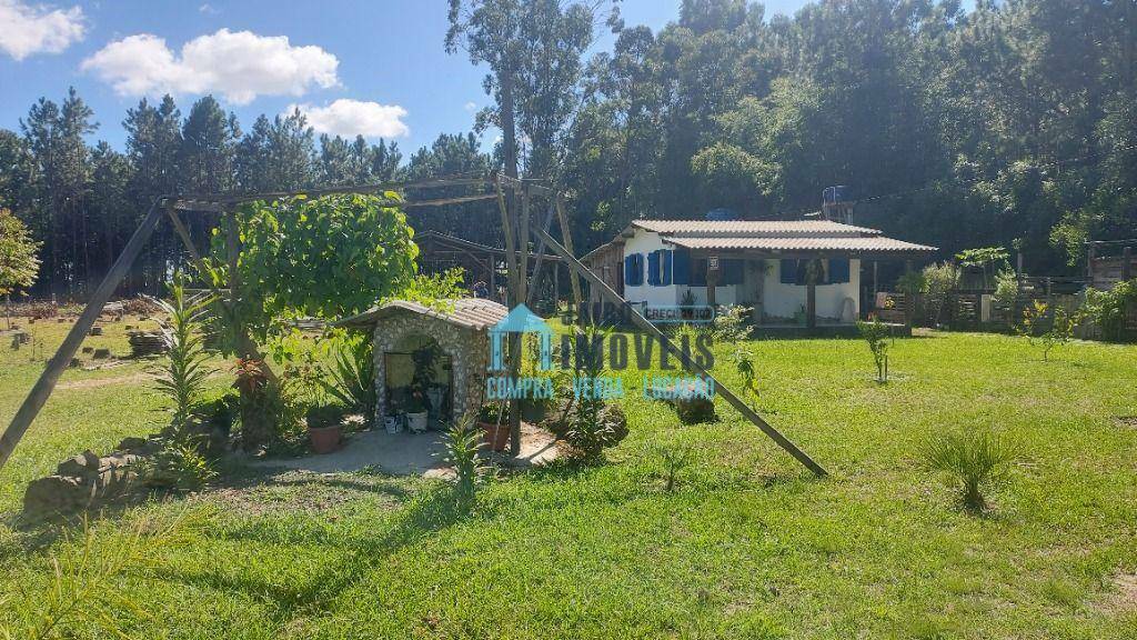 Sítio à venda com 2 quartos, 69m² - Foto 2