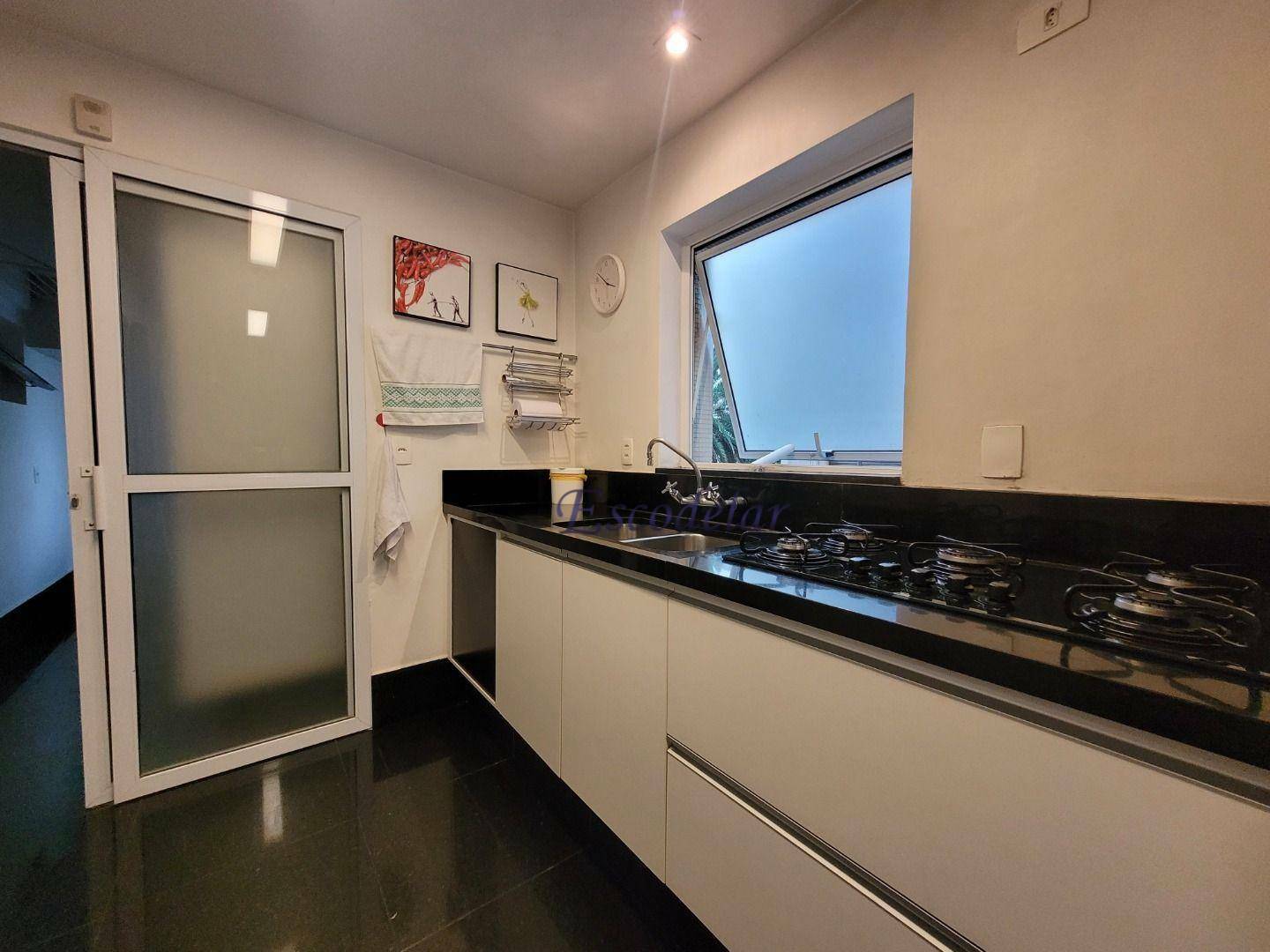 Apartamento à venda com 3 quartos, 200m² - Foto 24