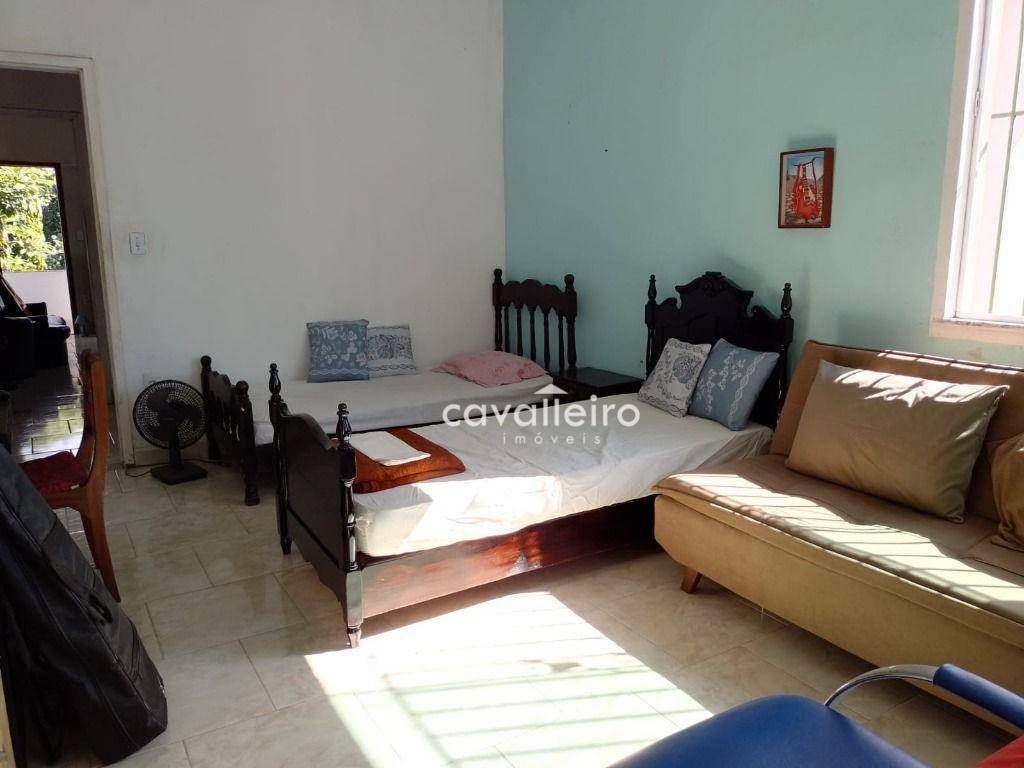 Casa à venda com 6 quartos, 300m² - Foto 16