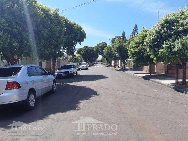 Casa à venda com 5 quartos, 200m² - Foto 5