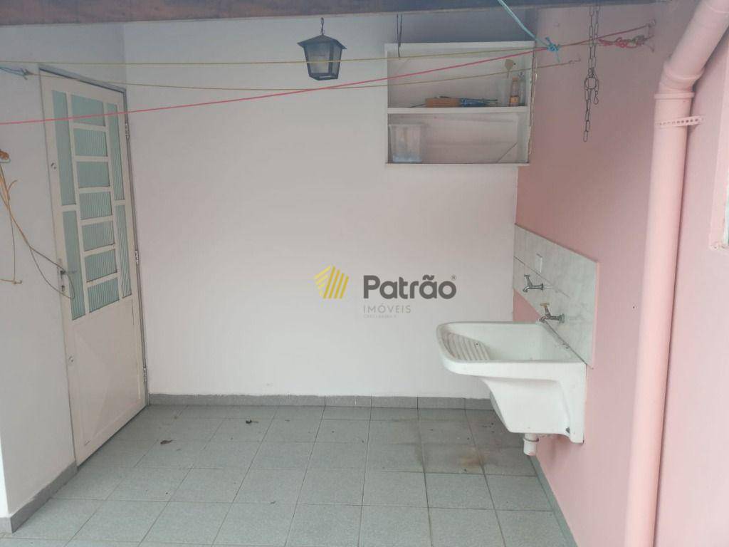 Sobrado à venda com 2 quartos, 165m² - Foto 21