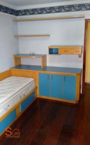 Apartamento à venda com 3 quartos, 145m² - Foto 17