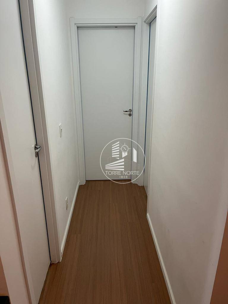 Apartamento à venda com 2 quartos, 41m² - Foto 16