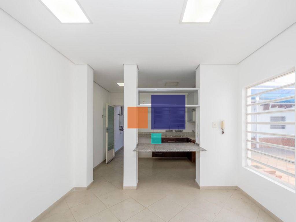 Sobrado à venda com 3 quartos, 220m² - Foto 11